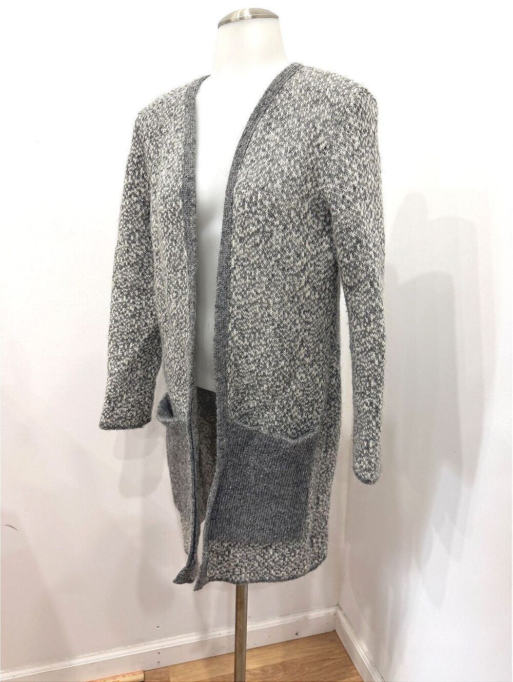 VARMA Icelandic Wool Long Cardigan Sweater Size S Gray and White